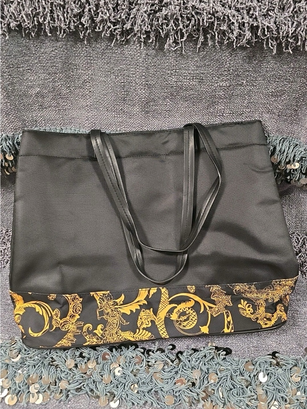 Low start new for Versace Jeans Collection GWP Black Tote with Gold Baroque Trim - Picture 2 of 2